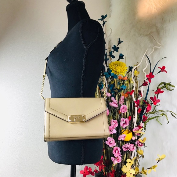 Michael Kors Kinsley Medium Wallet Crossbody Bag - Picture 7 of 8